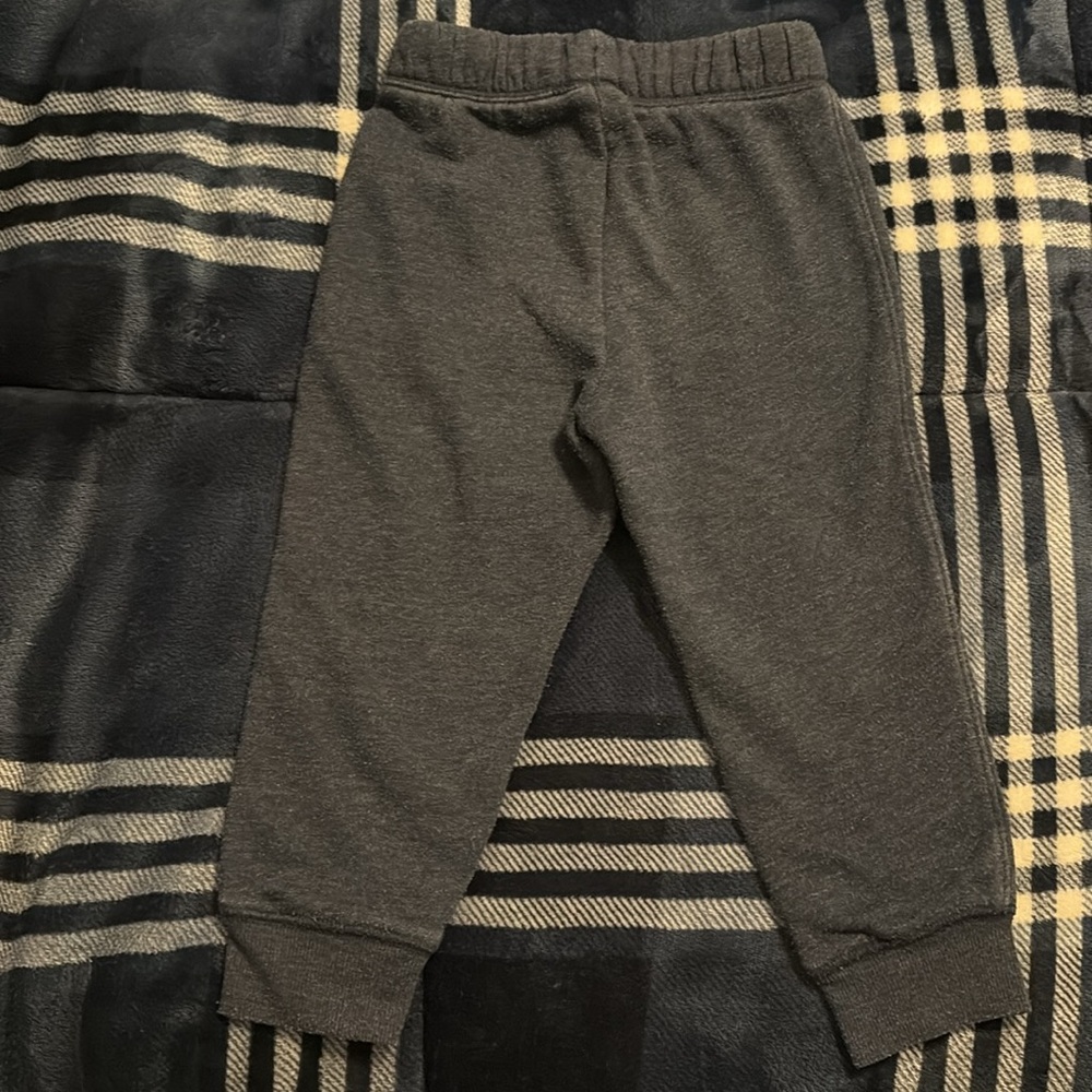 Jumping Beans Jogger Pant - (3T) - Picture 3 of 3